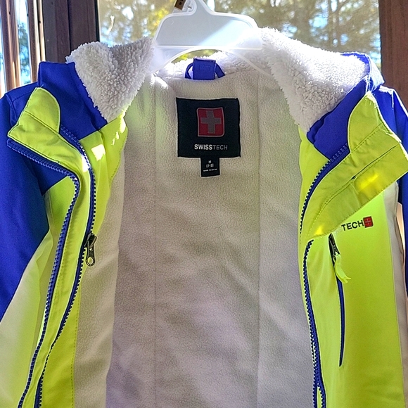 ❄️Winter Ready☃️ - Picture 3 of 8